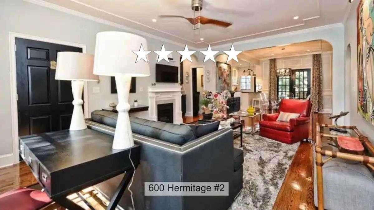 Holiday home Relax Or Entertain In Luxurious 2br With Patio Charlotte